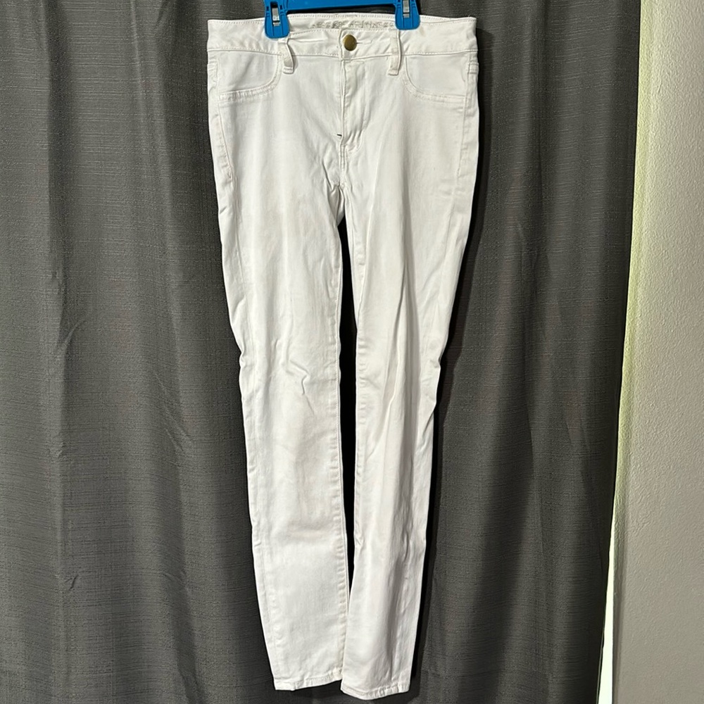 Size 6 regular American Eagle Skinny Jeans